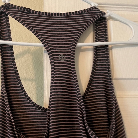 Lululemon cool Racerback tank - Picture 4 of 4